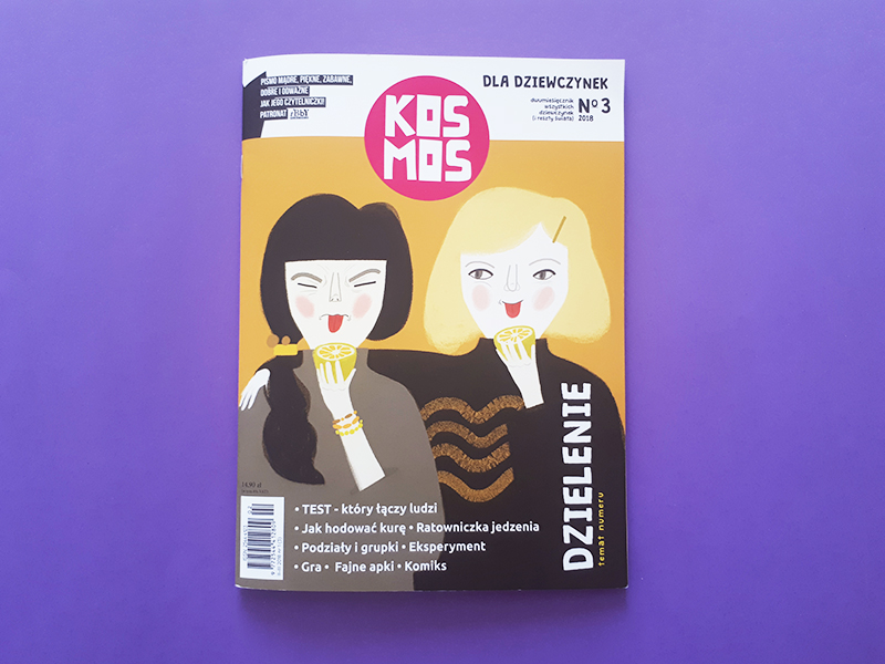 Na okładce gazety "Kosmos dla dziewczynek" widać ilustrację. Obrazek przedstawia dwie dziewczynki jedzące dwie połówki cytryny.